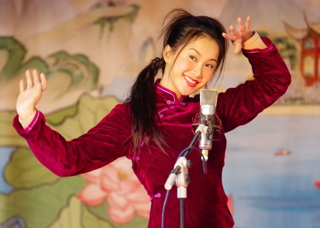 《寶蓮燈》李玟寧靜合作的這部電影，曾經(jīng)重映10次，央視給出超高評價